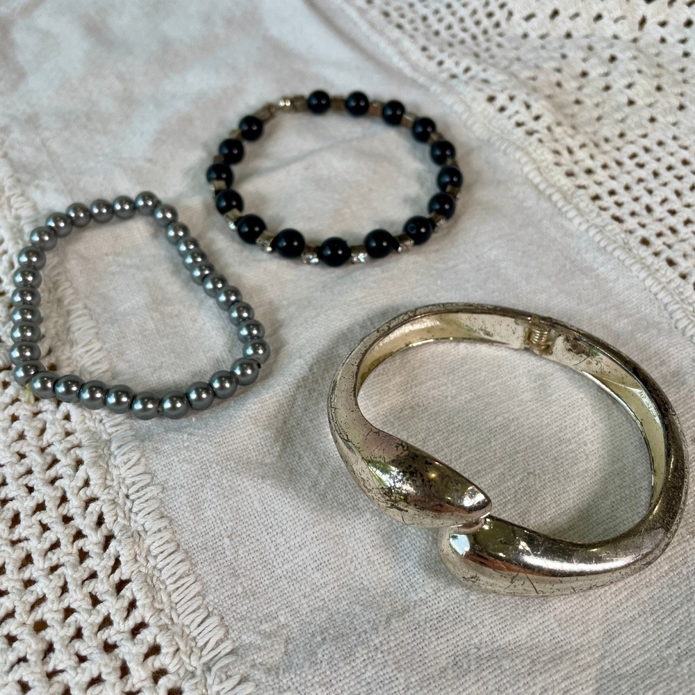 Vintage Bracelet Lot Silver Tone Hinged Bangle Black Rhinestone Grey Pearl 3pc